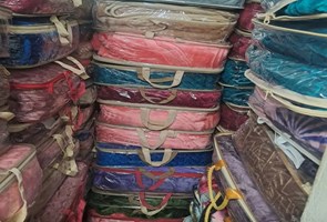 اهدای-۳۰-تخته-پتو-به-بیمارستان-امام-خمینی-سردشت-توسط-دو-خیر-ناشناس